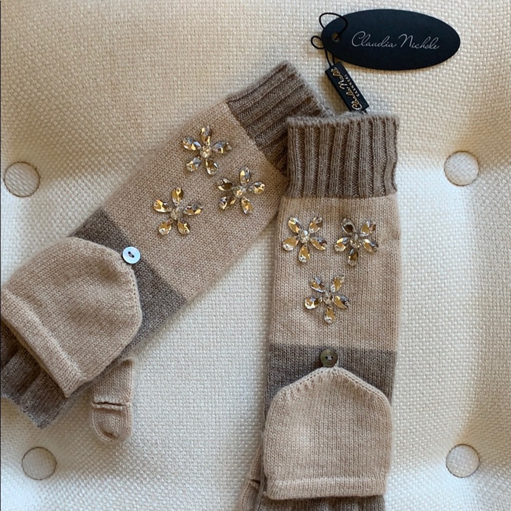 Cream Embellished Cashmere Gloves